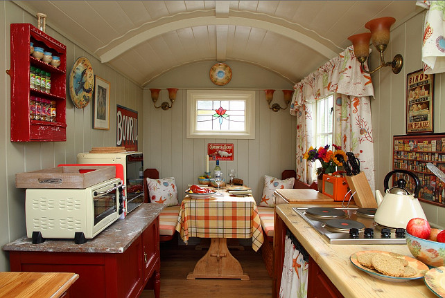 Scotland Cottage - Home Bunch Interior Design Ideas