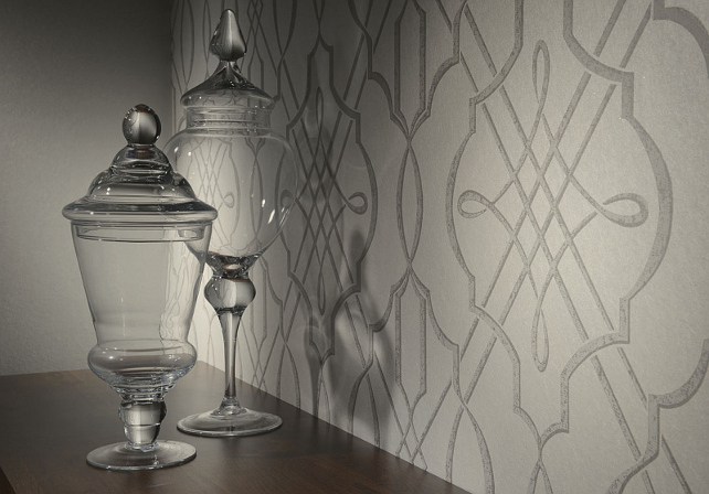 Arabesque Dove Classic Trellis Print Wallpaper #Wallpaper #Arabesque #Trellis Wallpaper