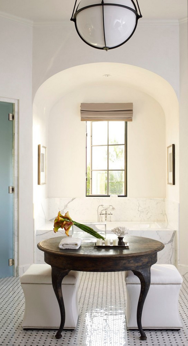 Arched Alcove Bathtub. Bathtub in ached alcove. Transitional bathroom with arched alcove. #Bathroom #TransitionalBathroom #ArchedAlcove Kevin Spearman Design Group, Inc.