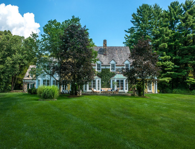 Backyard Landscaping. Lush Backyard Landscaping. #Backyard #Landscaping Via Sotheby's Homes.