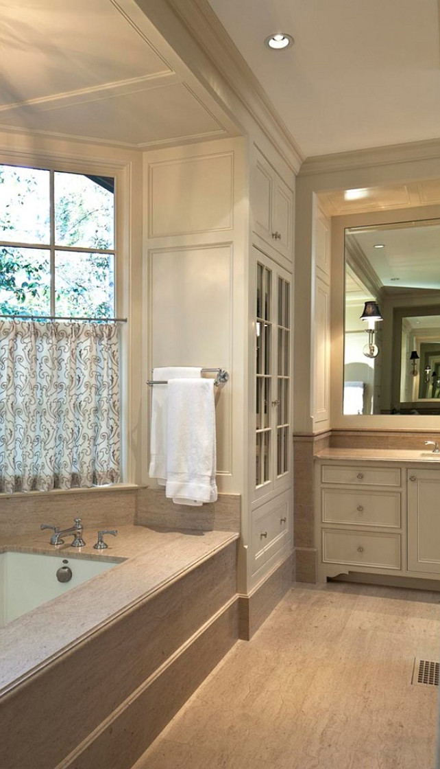 Bathroom. Bathroom Ideas. Bathroom with marble flooring and panelled walls. #Bathroom #PanelledWalls #BathroomMarbleFloors #BathroomMarbleFlooring Reu Architects