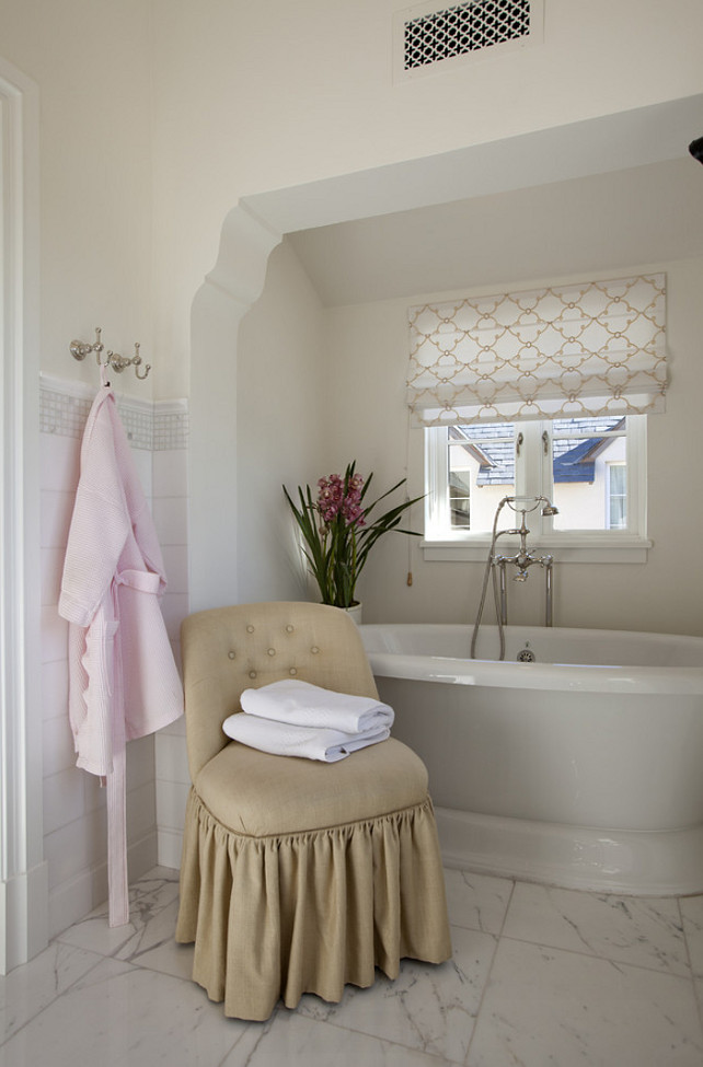 Bathroom. Ivory Bathroom. Ivory Bathroom Decor. #IvoryBathroom #Bathroom Matthew Thomas Architecture, LLC.