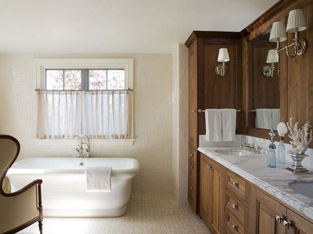 Bathroom. Neutral Bathroom. Bathroom Cabinet. Bathroom Cabinet. #Bathroom #BathroomCabinet #BathroomCabinetLayout EJ Interior Design, Eugenia Jesberg.