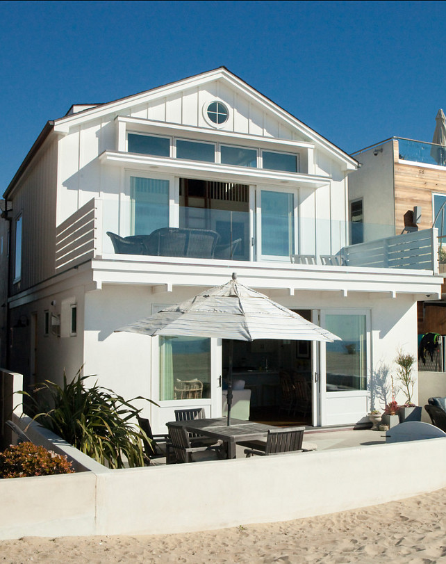 Beach House. Very small residence about 2500 square feet beach house. #BeachHouse #BeachHouseIdeas