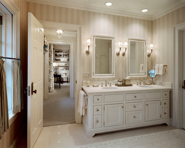 Benjamin Moore Paint Colors. Benjamin Moore White Dove OC-17 #BenjaminMooreWhiteDoveOC-17 #BenjaminMooreWhiteDove #BenjaminMoorePaintColors 