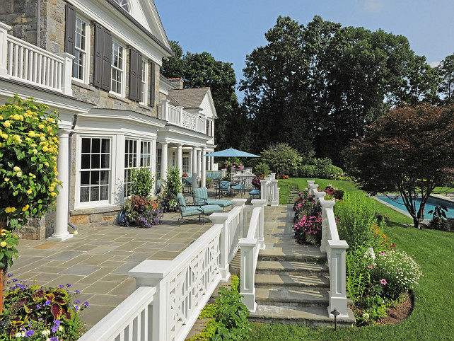 Bluestone tiling. Bluestone Patio Tiling. Natural Stone Patio Tiling #Bluestone #Patio #Tiling #NaturalStone Via Sotheby's Homes.