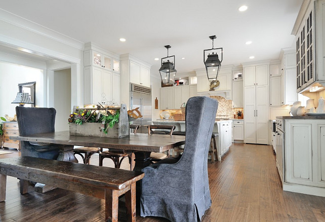 Antique Kitchen Table & Bench. Breakfast Room with antique table. #AntiqueTable #TableandBench