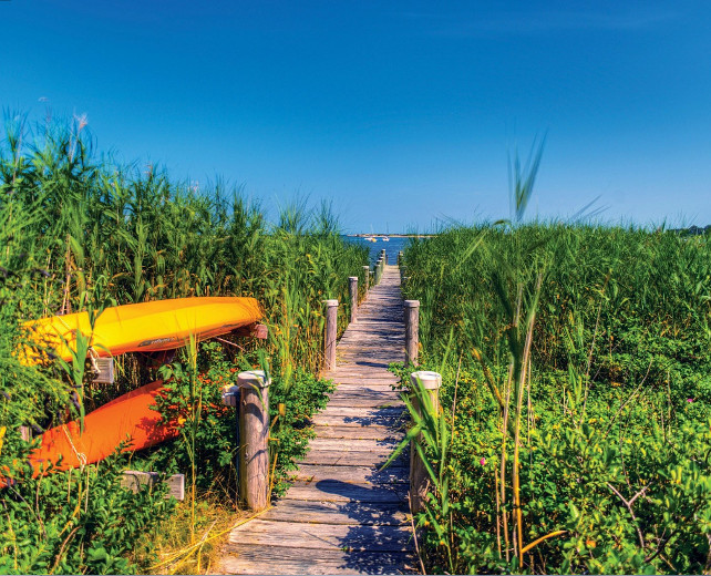 Coastal Homes. Beautiful Coastal Homes. Beach Houses. #CoastalHomes #BeachHouses