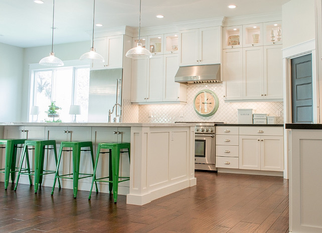 Ivory White Kitchen. Cream white kitchen. Cream white kitchen cabinet paint color inspiration. Shaker Style Kitchen Cabinets. Beautiful white kitchen with Shaker Style Kitchen Cabinets. Lindsay Hill Interiors. Lindsay Hill Interiors. 