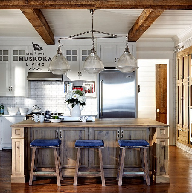 Custom Coastal Kitchen. #muskokalivingkitchens #muskokalivingprojects #muskokalivingarchitecture #muskokalivinginteriors #muskokaliving #coastalliving #muskoka #interiordesign #architecture #greatkitchens