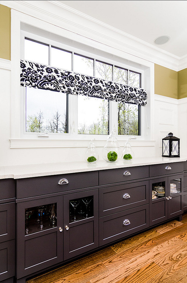 Dining Room Built-in Cabinet