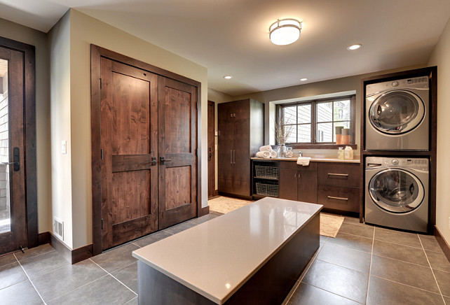 Laundry Room. This is a very good example of landry room and mudroom combined. #Mudroom #LaundryRoom