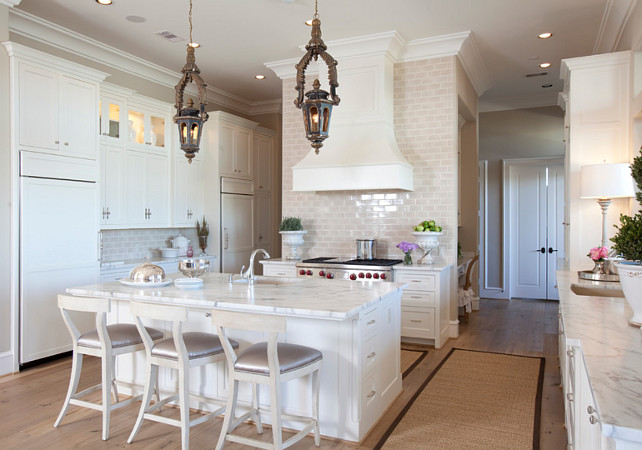 French Kitchen. White French Kitchen. White French Kitchen with Calacutta marble. #FrenchKitchen #WhiteFrenchKitchen Dodson Interiors