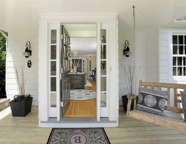 Front Porch Swing. Front Porch Swing Placement. #Porch #Swing #PorchSwing Via Sothebys' Homes.