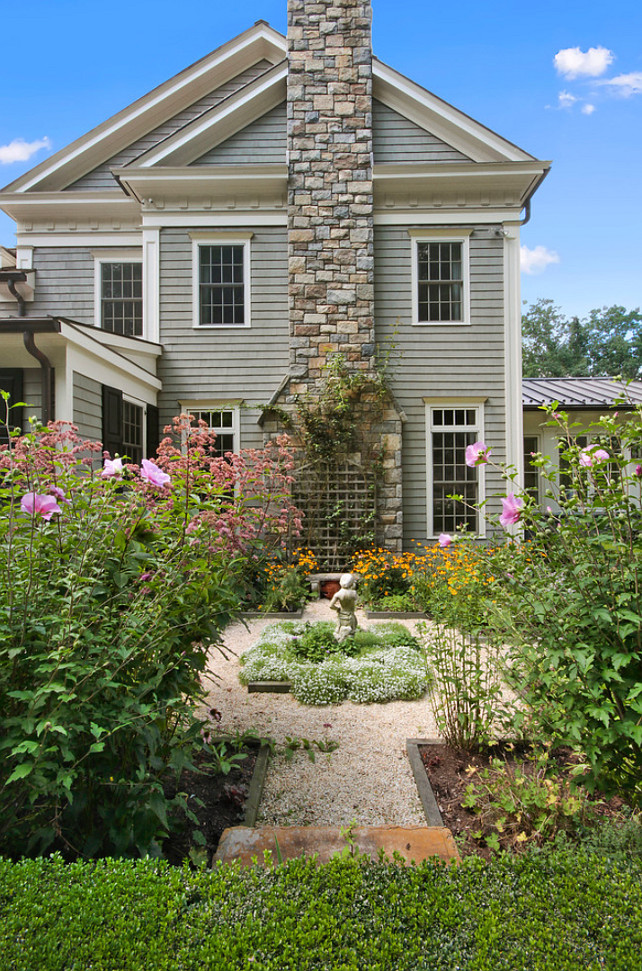 Garden Design. Graden Ideas. Traditional Garden Ideas. #Garden #TraditionalGarden #GardenIdeas Significant Homes LLC.