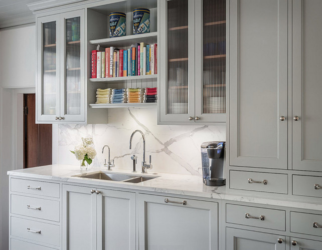 Gray Cabinet Benjamin Moore Metropolitan. Gray Kitchen Cabinet paint in Benjamin Moore Metropolitan. Cabinets are Benjamin Moore Metropolitan at 75% (it was lightened slightly). #BenjaminMooreMetropolitan #GrayCabinet