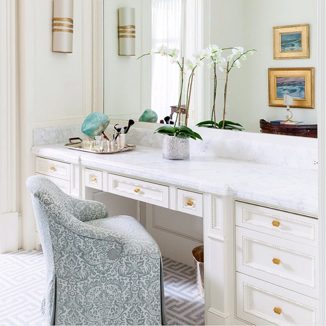 Greek Key Flooring. Bathroom with Ann Sacks Greek Key Tile Flooring. #GreekKey #GreekKeyFlooring #GreekKeyTiles #GreekKeyFloorIdeas #AnnSacks Collins Interiors