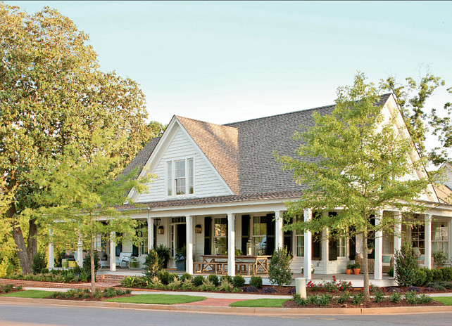 Farmhouse Design Ideas. This farmhouse, designed by Historical Concepts is full of interior ideas. #FarmhouseDesign #Interiors