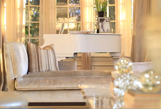 Jennifer Lopez House Interior Photos. #JenniferLopezNewHouse