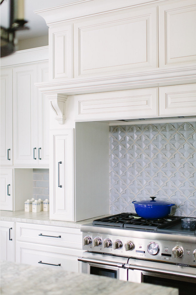 Kitchen Cabinet Layout. Kitchen Cabinet Reno Layout. Kitchen Reno cabinet layout ideas. New layout for kitchen cabinets. Raised Panel Kitchen Cabinets Kitchen Reno#Kitchen #Cabinet #Layout Kate Marker Interiors.