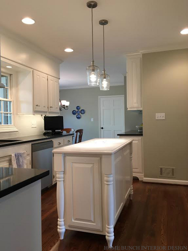 Kitchen Island. Kitchen Island Ideas. White Kitchen Island. Gray Kitchen with white Kitchen Island. #KitchenIsland #WhiteKitchenIsland #Kitchen Home Bunch Interior Design.