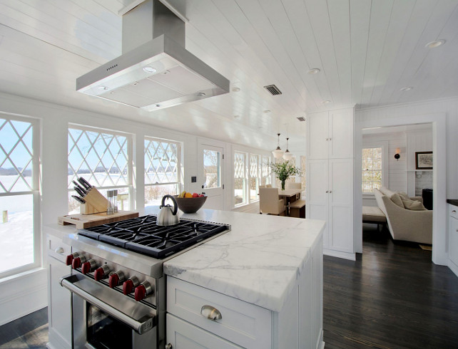 Kitchen Island. Kitchen island Layout. Kitchen Island faces the breakfast nook. #KitchenIsland #KitchenIslandLayout #KitchenIsland