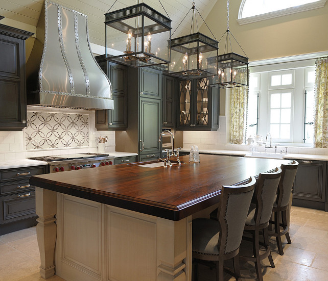 Kitchen Remodel. Transitional Kitchen Remodel. #KitchenRemodel #TransitionalKitchen #TransitionalKitchenRemodel CR Home Design K&B (Construction Resources).