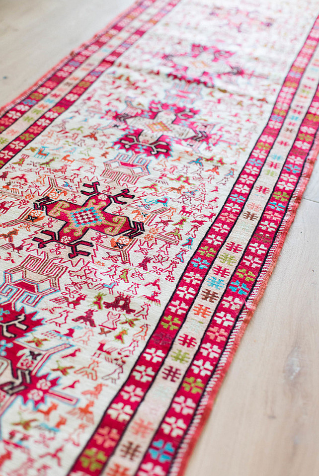 Kitchen Rug. Kitchen Rug Ideas. #Kitchen #Rug Ashley Winn Design.