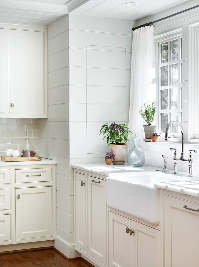 Kitchen Sink. Kitchen Farmhouse Sink. Farmhouse kitchen sink ideas. #Kitchen #Sink #Farmhousesink Kemp Hall Studio. Yvonne McFadden.