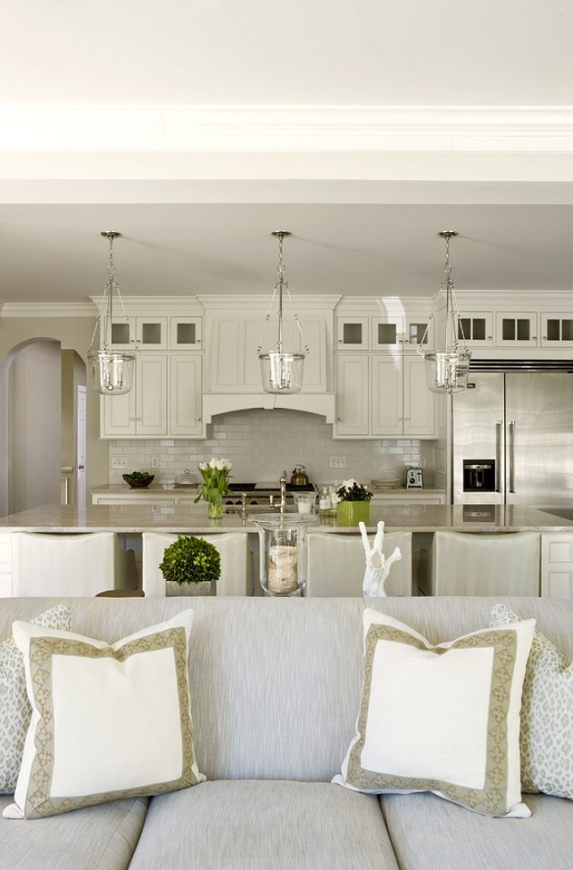 Kitchen. Creamy kitchen color ideas. #Kitchen #CreamyKitchen 2 Ivy Lane