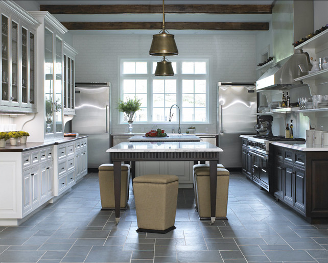 Kitchen. This transitional French kitchen is full of great design ideas. This is how the "New French Kitchen" looks like! Modern and timeless at the same time. #FrenchKitchen #FrenchDesign #Kitchen #KitchenDesign