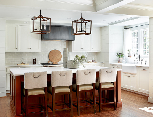 Kitchen. Transitional Kitchen. Transitional Kitchen Design. Transitional White Kitchen with island. #TransitionalKitchen #TransitionalWhiteKitchen Kemp Hall Studio. Yvonne McFadden.