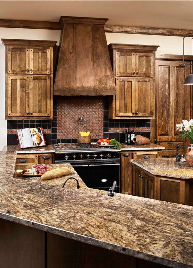 Rustic Kitchen Design. Beautiful distressed cabinets in this rustic kitchen. #Kitchen #Rustic #DistressedCabinets