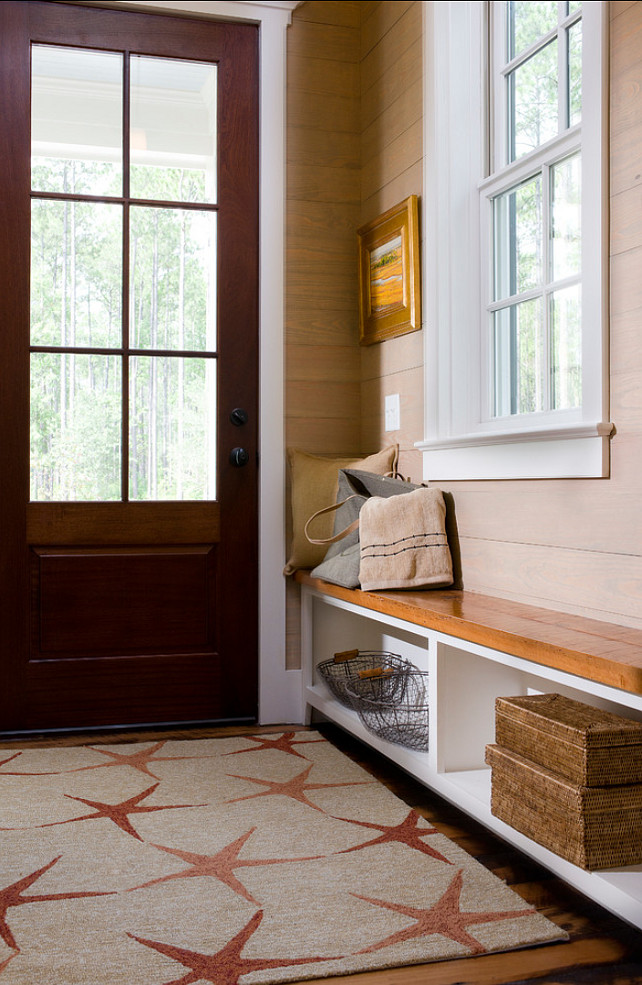 Mudroom Ideas. Easy Mudroom Design Ideas. Mudroom with handbuilt reclaimed wooden bench. #MudroomIdeas #Mudroom #MudroomDesign