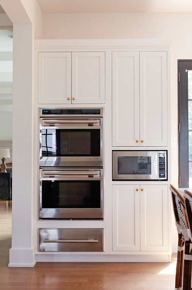 Oven Cabinet Layout. Kitchen Oven Cabinet. Kitchen Oven Cabinet Ideas. Kitchen Oven Cabinet Design. Kitchen with two ovens, warmer drawer and microwave oven. #Oven #Cabinet #Kitchen Jean Stoffer Design.