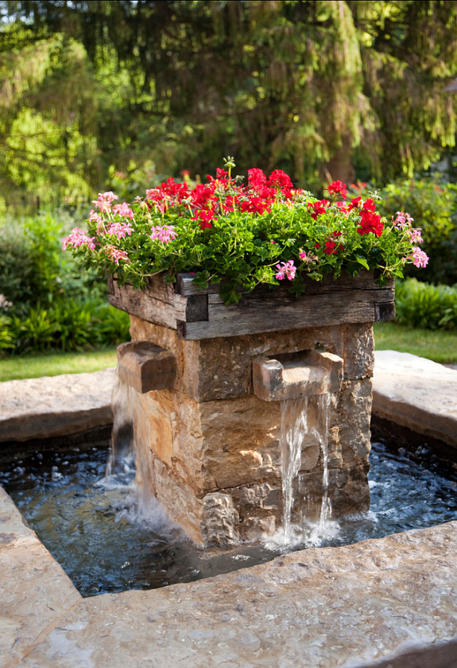 Water Fountain Design. Ideas for Water Fountain. #WaterFountain #Fountain #Gardens