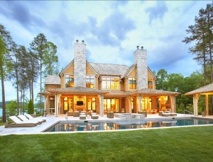 Lake House with Transitional Interiors - Home Bunch Interior Design Ideas