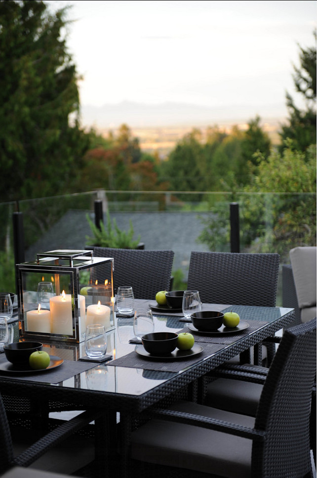 Patio Furniture. Beautiful patio furniture with simple, modern lines. #Patio #PatioFurniture #ModernFurniture