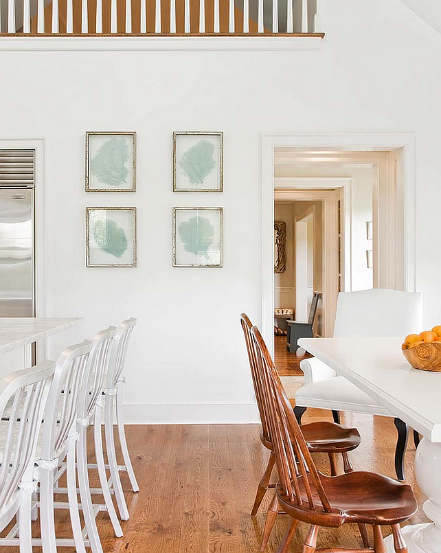 Simply White Benjamin Moore. #Simplywhite #BenjaminMoore #SimplyWhiteBenjaminMoore #BenjaminMoorePaintColors Eric Roseff Designs.