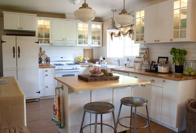 Custom Kitchen with Turquoise Cabinets - Home Bunch Interior Design Ideas