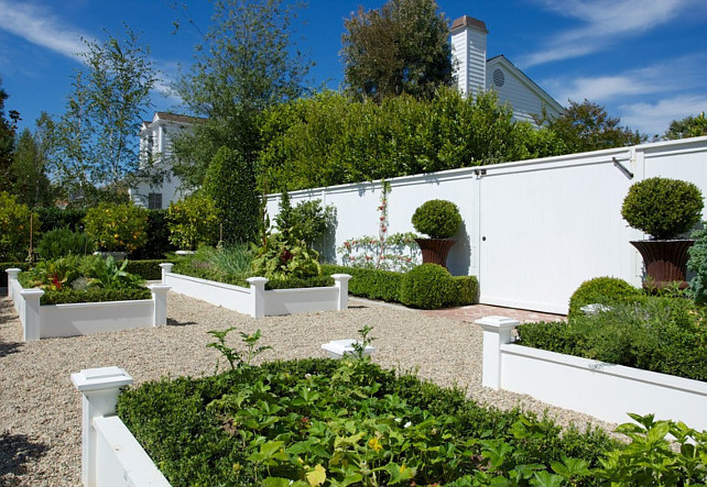 Vegetable Garden Bed. Vegetable Garden Bed Ideas. Vegetable Garden Bed Design. Raised Vegetable Garden Bed. #VegetableGarden #VegetableGardenBed #RaisedVegetableGarden Michael Kelley Photography.