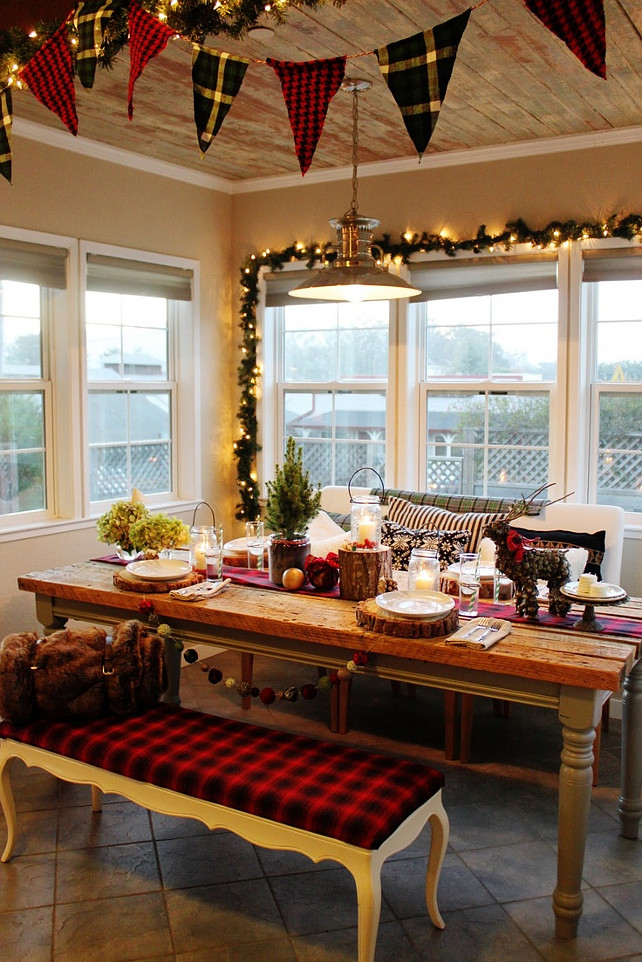 Christmas Kitchen Decor Ideas - MONICA BENAVIDEZ