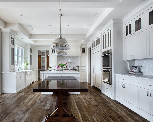 White Kitchen. White kitchen ideas. Great white kitchen ideas. #Kitchen #WhiteKitchen #KitchenIdeas #WhiteKitchenIdeas Veranda Estate Homes & Interiors