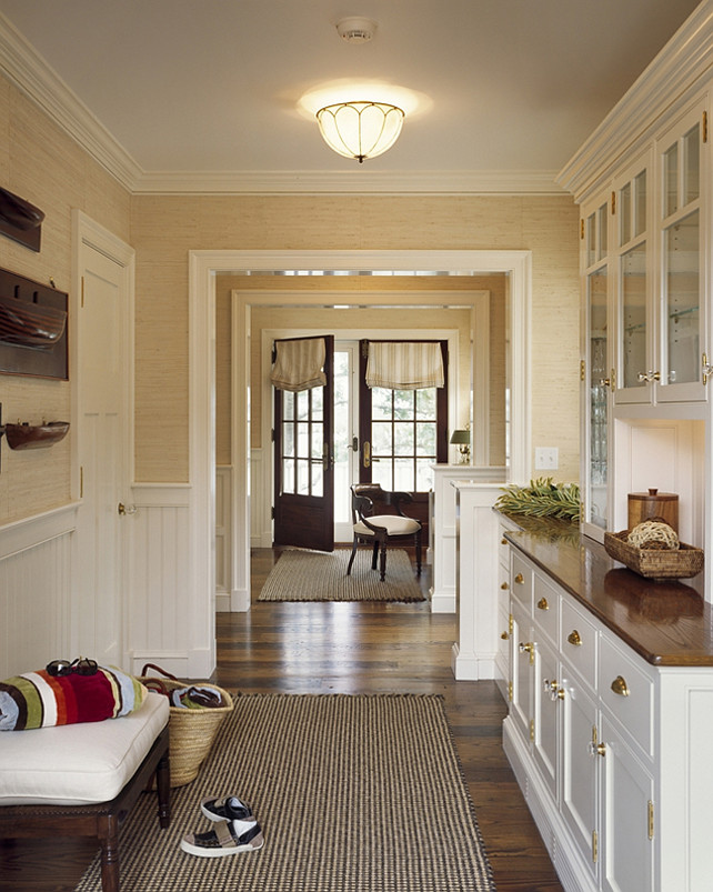 Mudroom Ideas. This is a great classic mudroom design. #Mudroom #MudroomDesign 